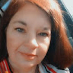 Meet your Posher, Candi